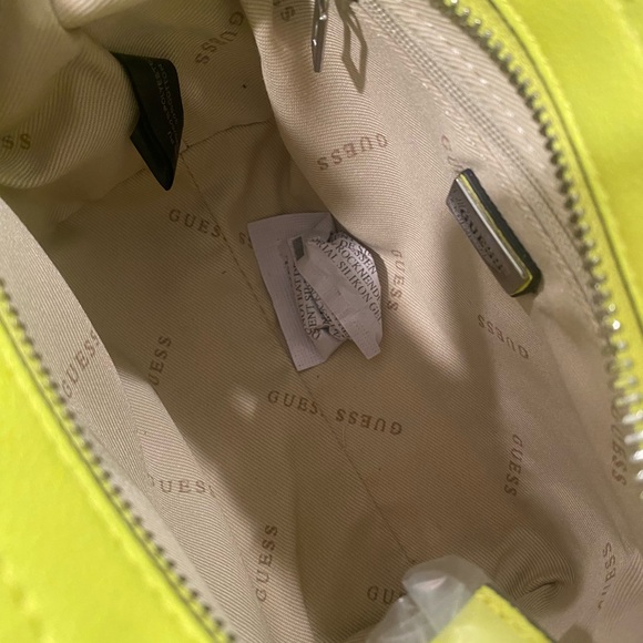 Guess Mini Me Mini💛💚 - Picture 8 of 8